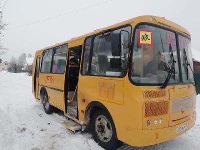 Сельских школьников доставляют к месту учебы на новых автобусах 