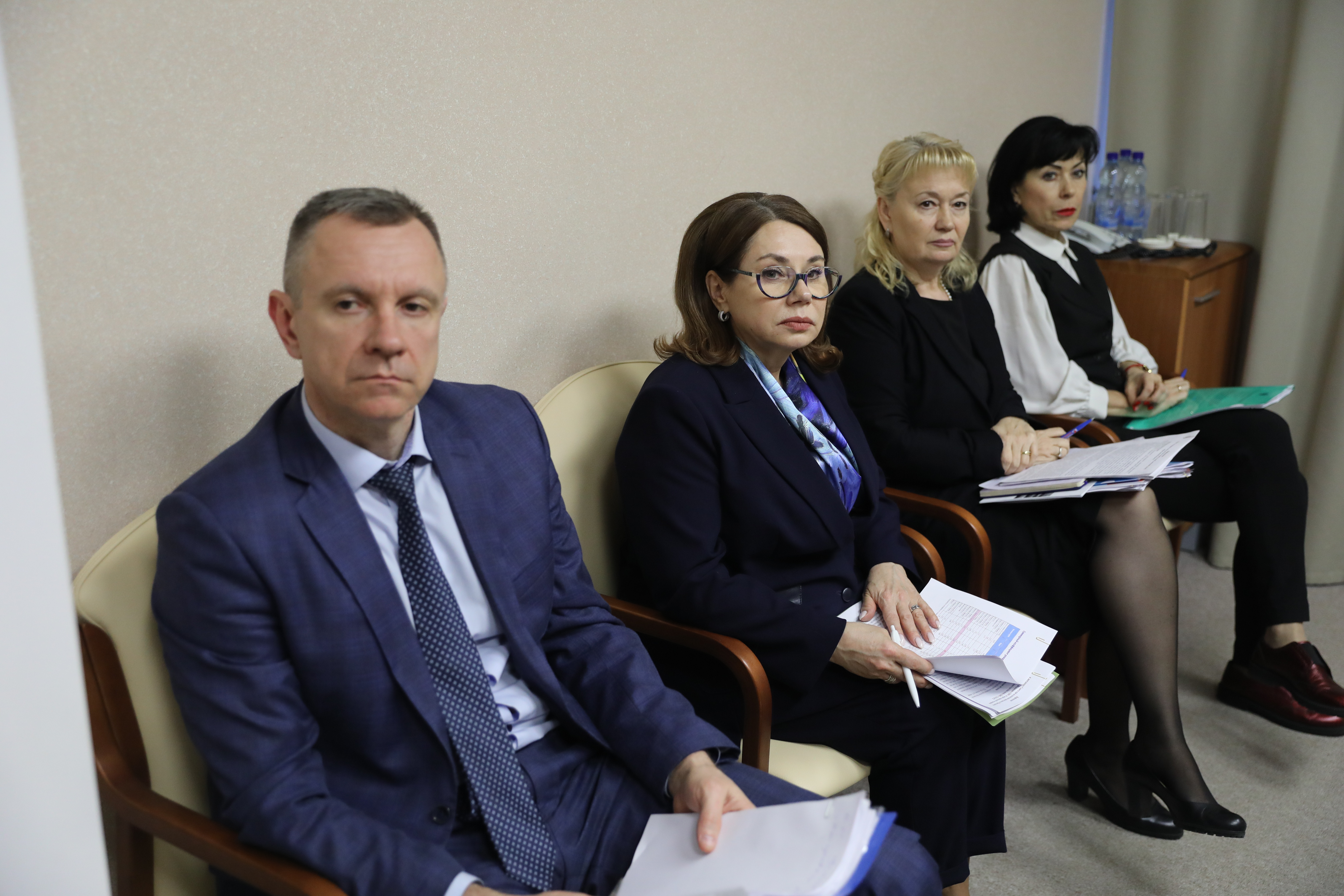 Формирование единой демографической политики в ЦФО обсудили на Совете при полпреде Президента РФ