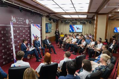 В старших классах будет введён курс «Россия – моя история» с целью сформировать целостное представление о нашей истории