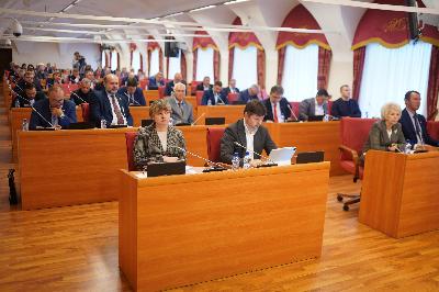 Дети-сироты в Ярославской области начнут получать сертификаты на покупку жилья